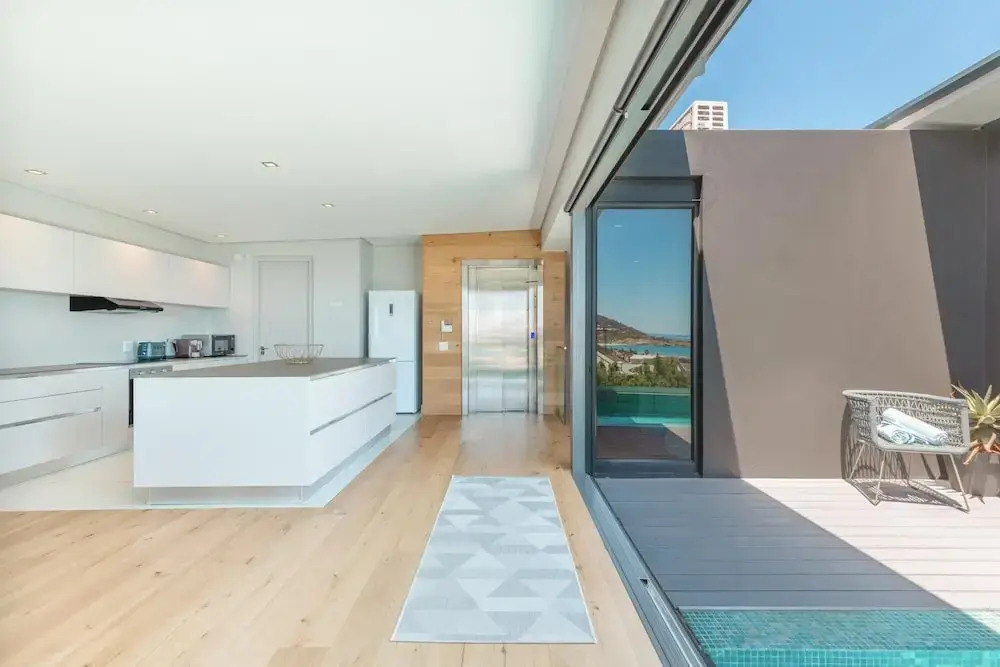 Amara 2 -designer Penthouse With Spectacular Views
