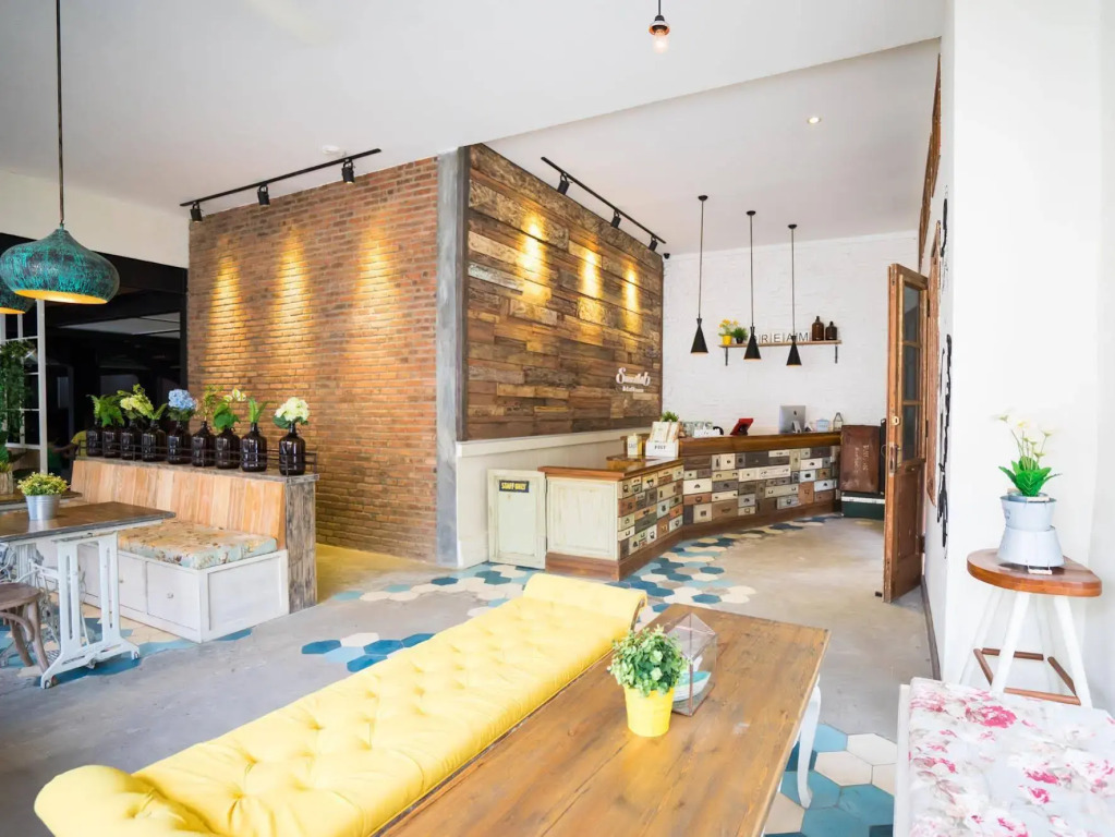 Summerbird - Bed and Brasserie