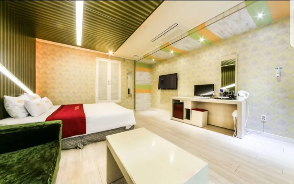 Madoka Motel
