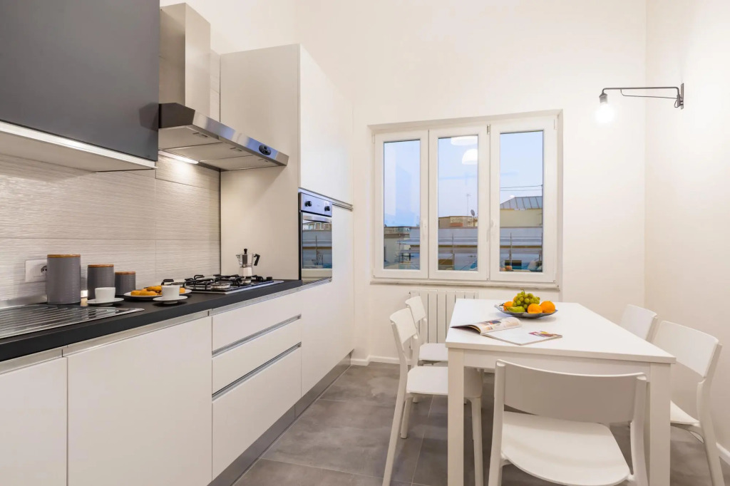 Arenella Family Apartment by Wonderful Italy