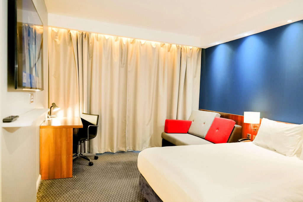 Holiday Inn Express Harlow by IHG
