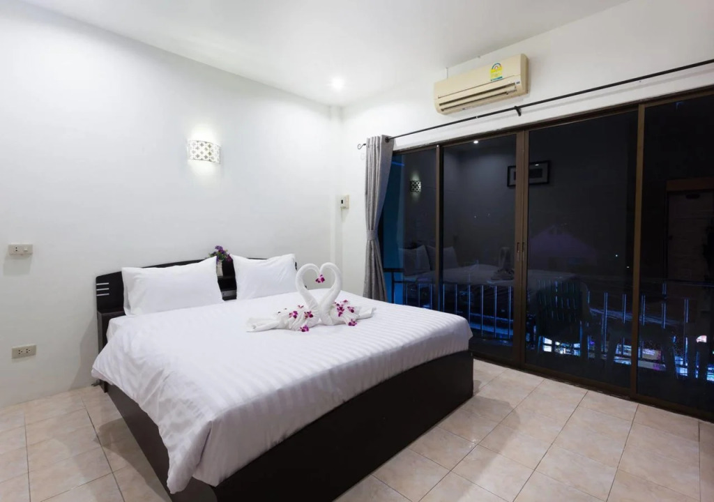 White Snapper Kitchen & Guesthouse