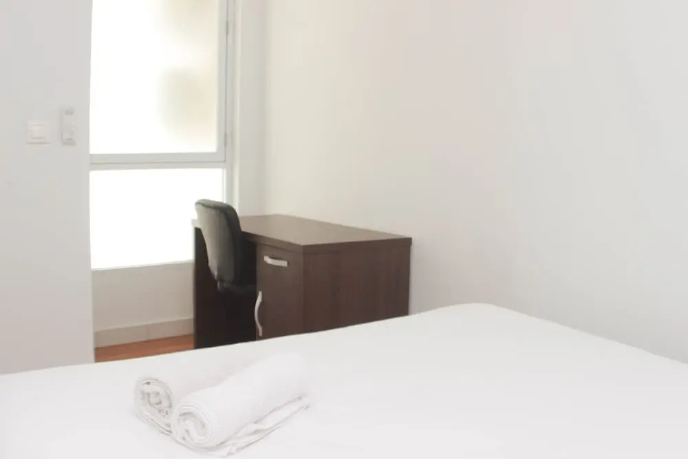 Homey And Minimalist 2Br At Patraland Urbano Apartment