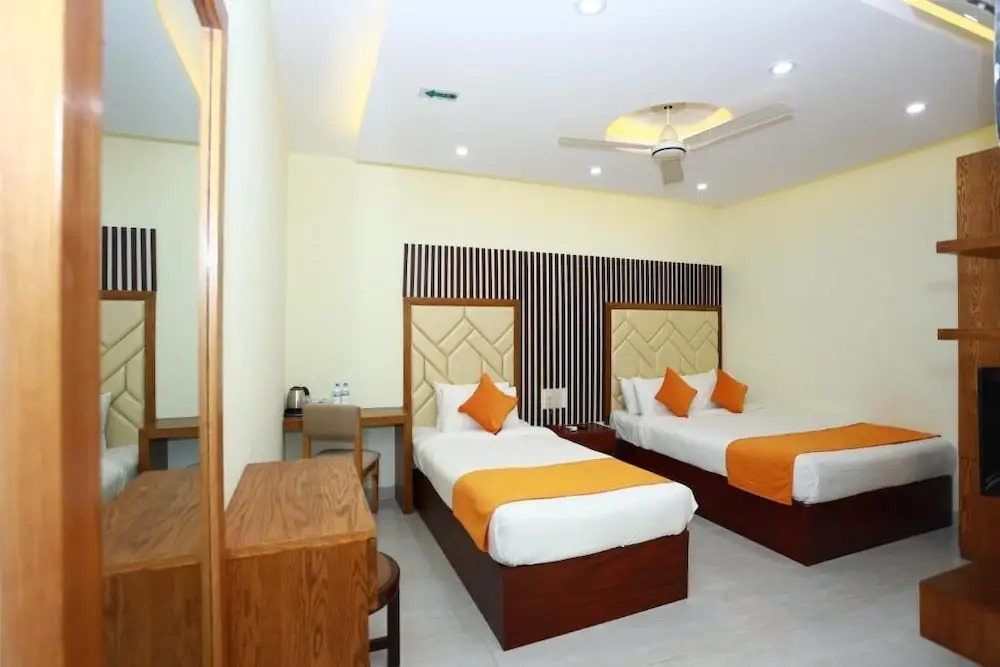 Grand Castle Hotel