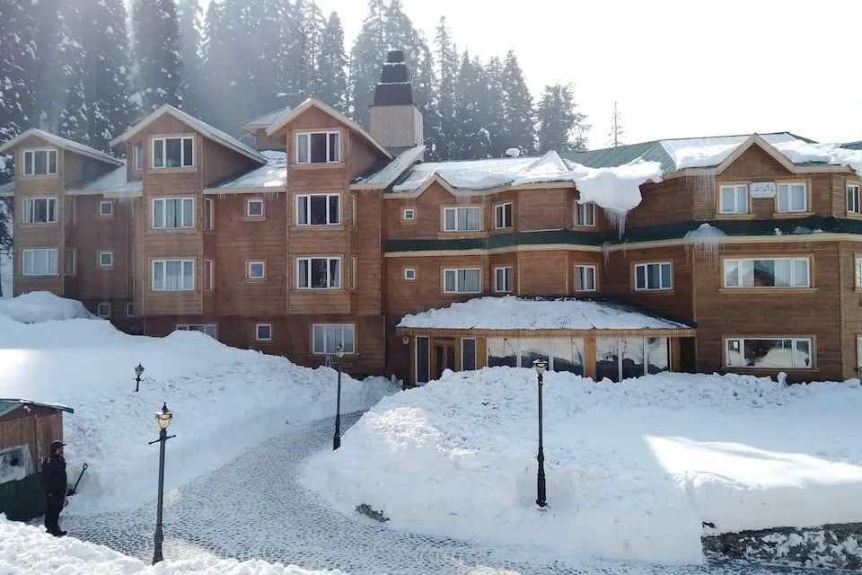 Kolahoi Green Heights Gulmarg