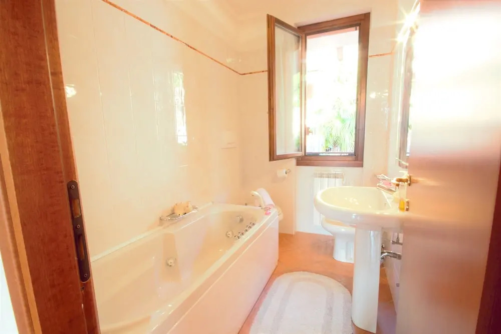 Pognana Luxury Apartment n.2 - 4 people