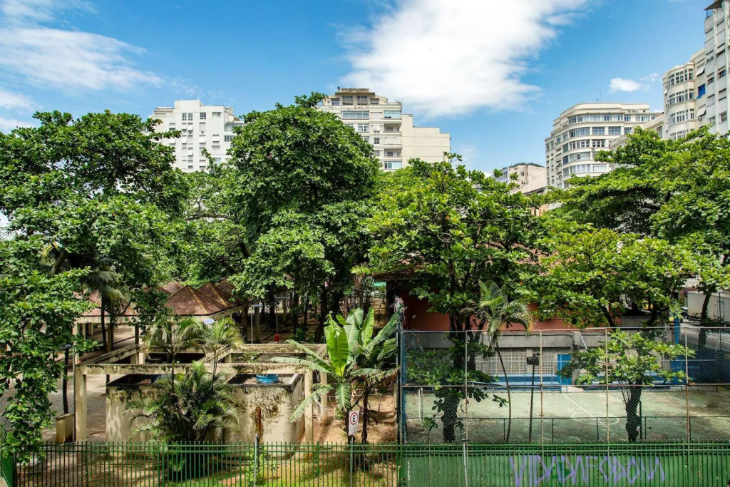Studio Reformado Para 5 Pessoas Em Copacabana
