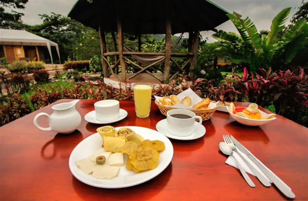 Hosteria Orkidea Lodge