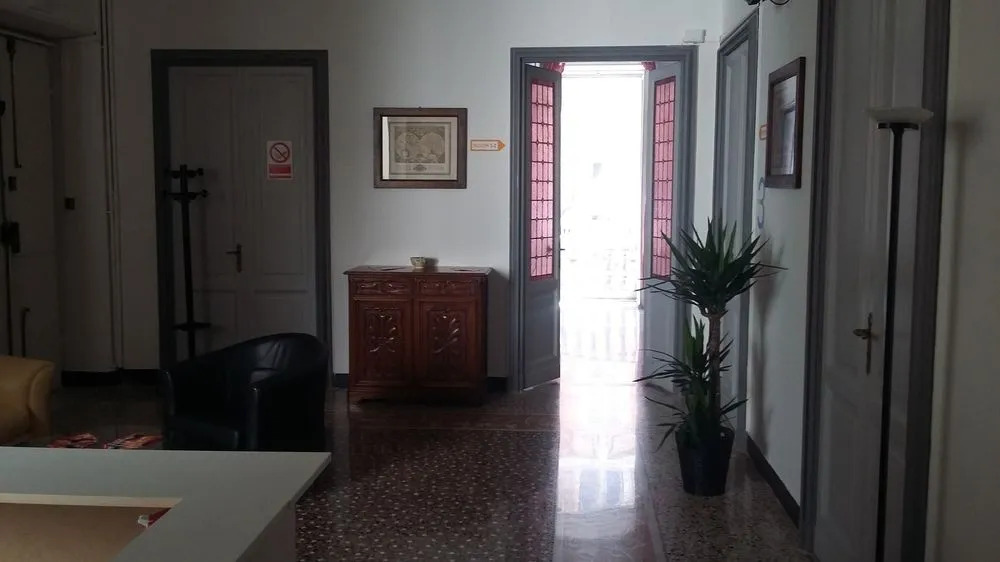 Check-Inn Rooms Genova Centro