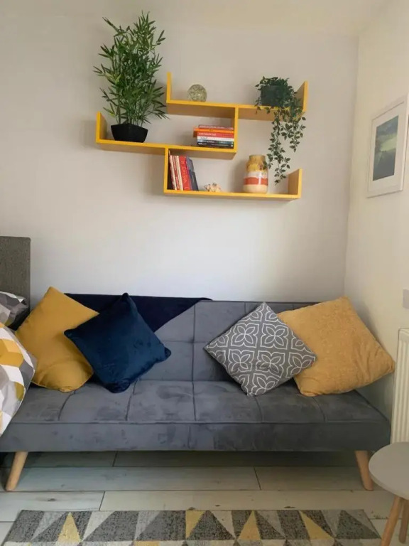The Beehive - Self Contained Studio by the Sea (Adults Only)