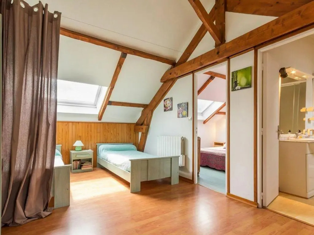 Gîte Charmant avec Cheminée, Jardin Clos et Equipements Bébé à Proximité de la Côte - FR-1-306-842