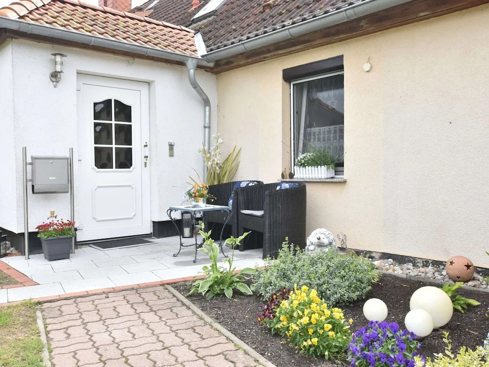 Moderne Ferienwohnung mit Grill in Rakow
