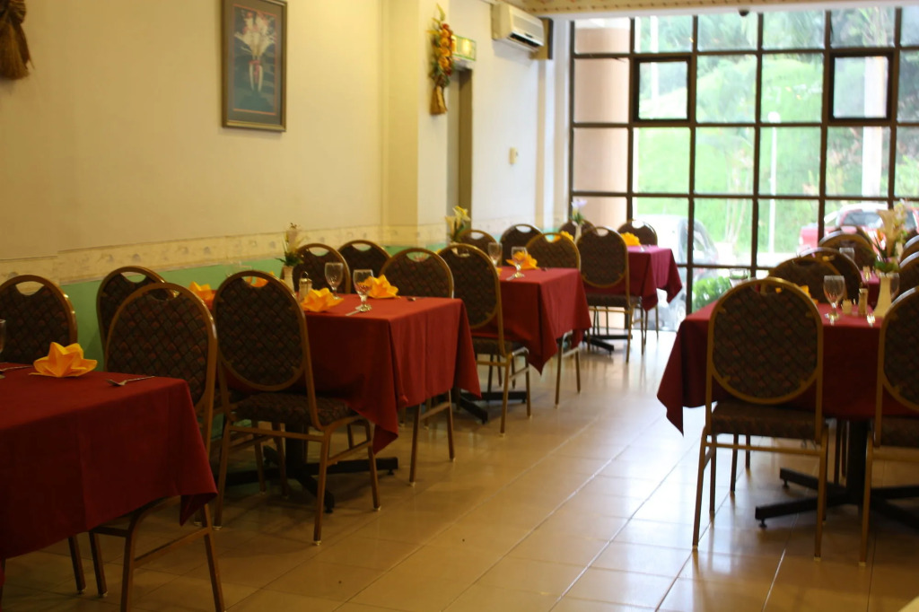 Lipis Plaza Hotel