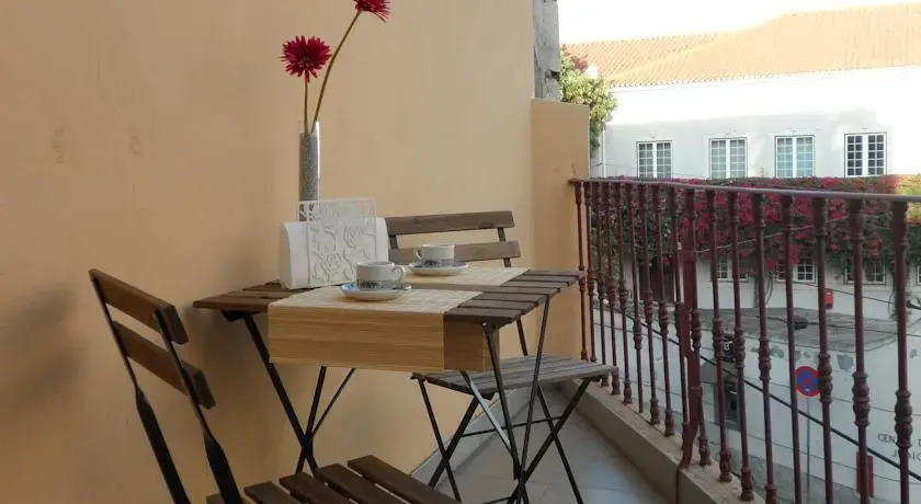 Lisbon Lovely Flat With Balcony