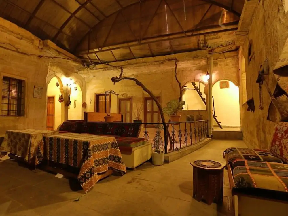 Terrace House Hotel