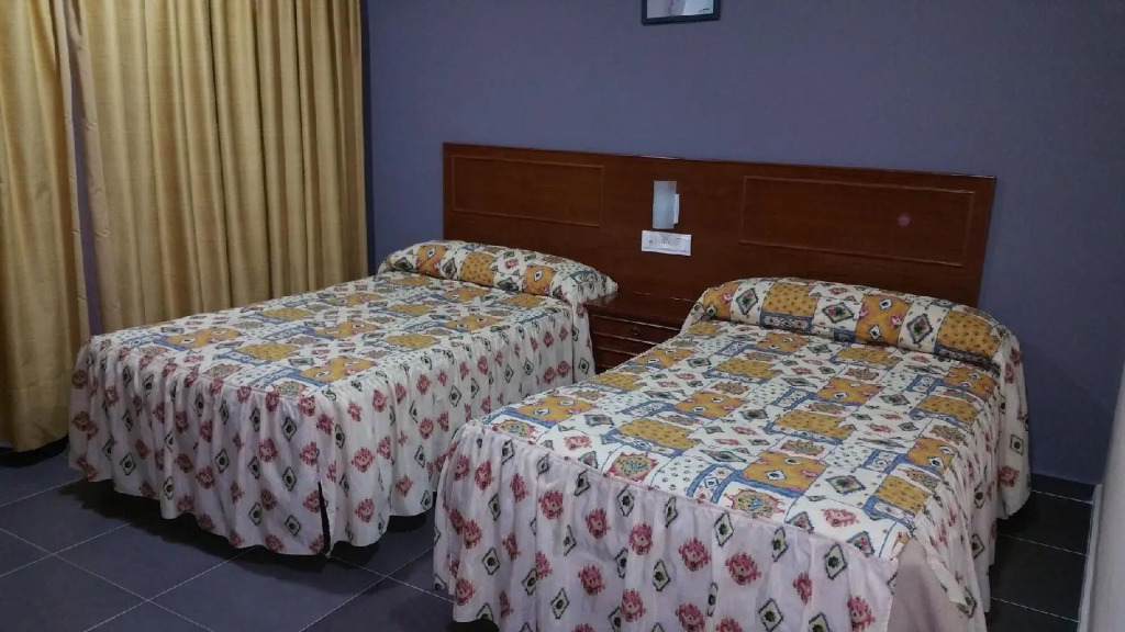 Hostal El Lirio