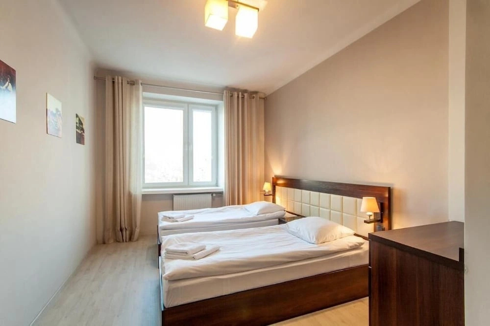 Avion Hotel