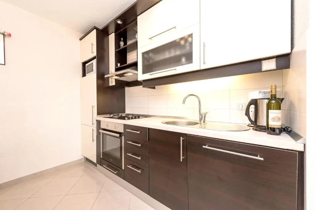House With 7 Bedrooms in Sabunike, With Enclosed Garden and Wifi - 700