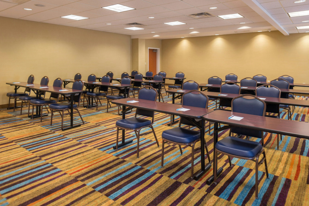 Fairfield Inn and Suites by Marriott San Antonio Northeast / Schertz / RAFB