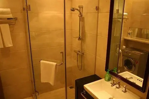 Westlake 7 Star Avenue Hotel