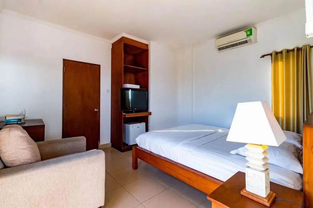 Surfers Villa Medewi