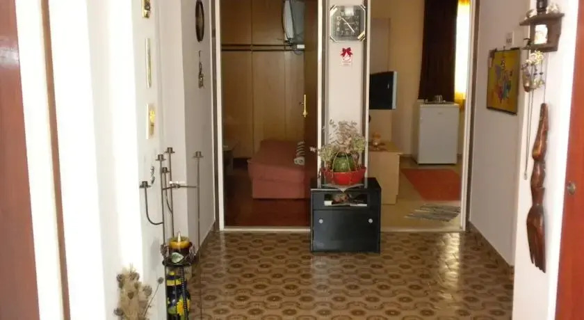 Rooms Regjo