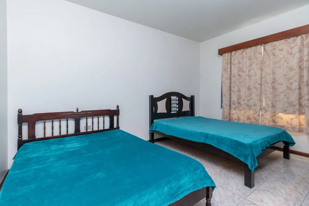 Aluguel Casa 2 Quartos para 8 Pessoas - 503A