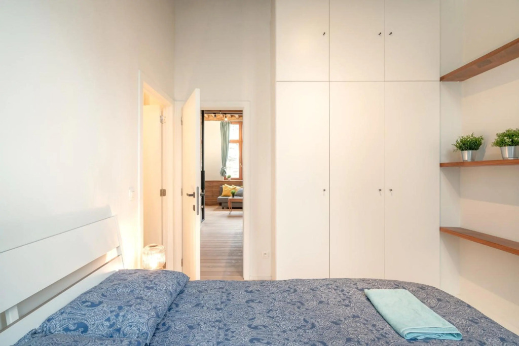 The Hendrik Square Residence