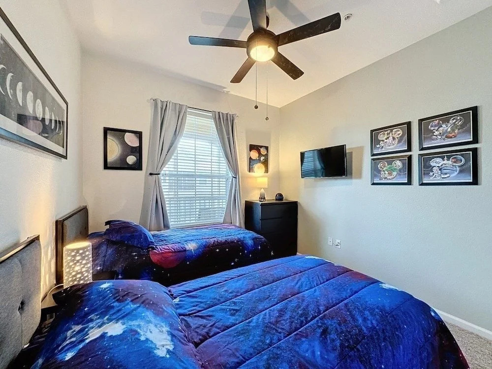 Summer Dreams 3 Bed Condo In Windsor Hills 3 Bedroom Condo by RedAwning
