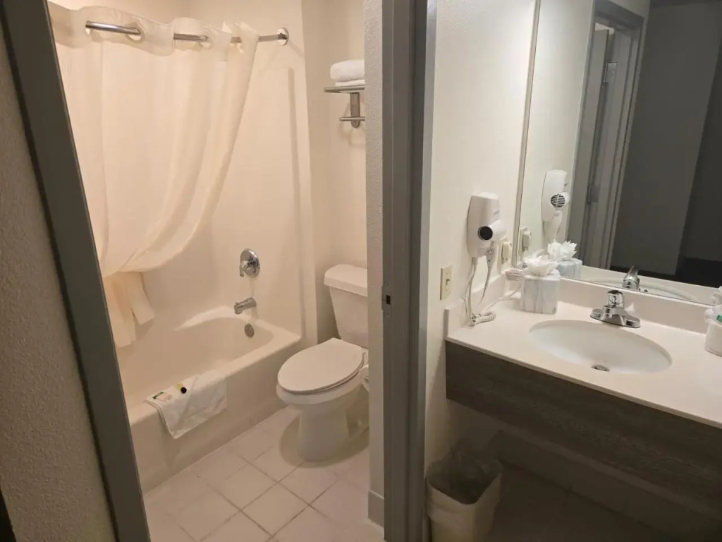 Best Western Coral Bridge