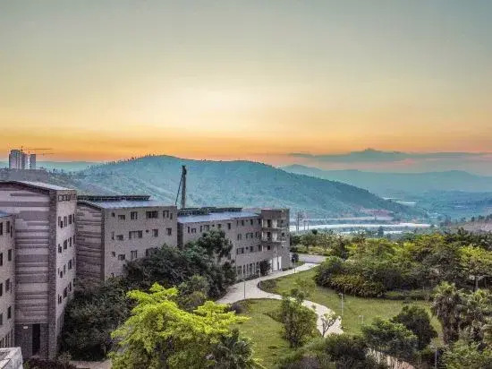 Yuangu Hotel
