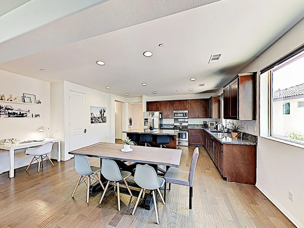 New Listing! Indian Palms New-build W/ Pool 3 Bedroom Home
