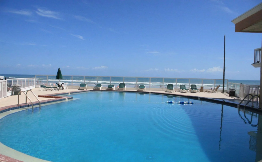 Sandals Inn