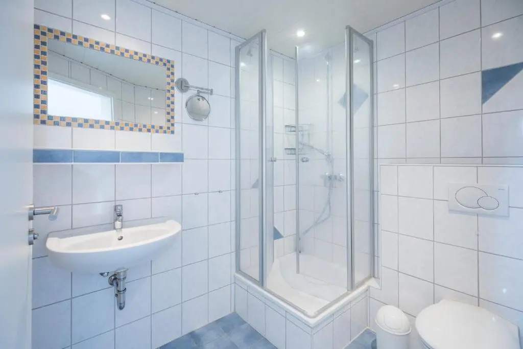 Bungalow Neuwarft, Wohnung 2