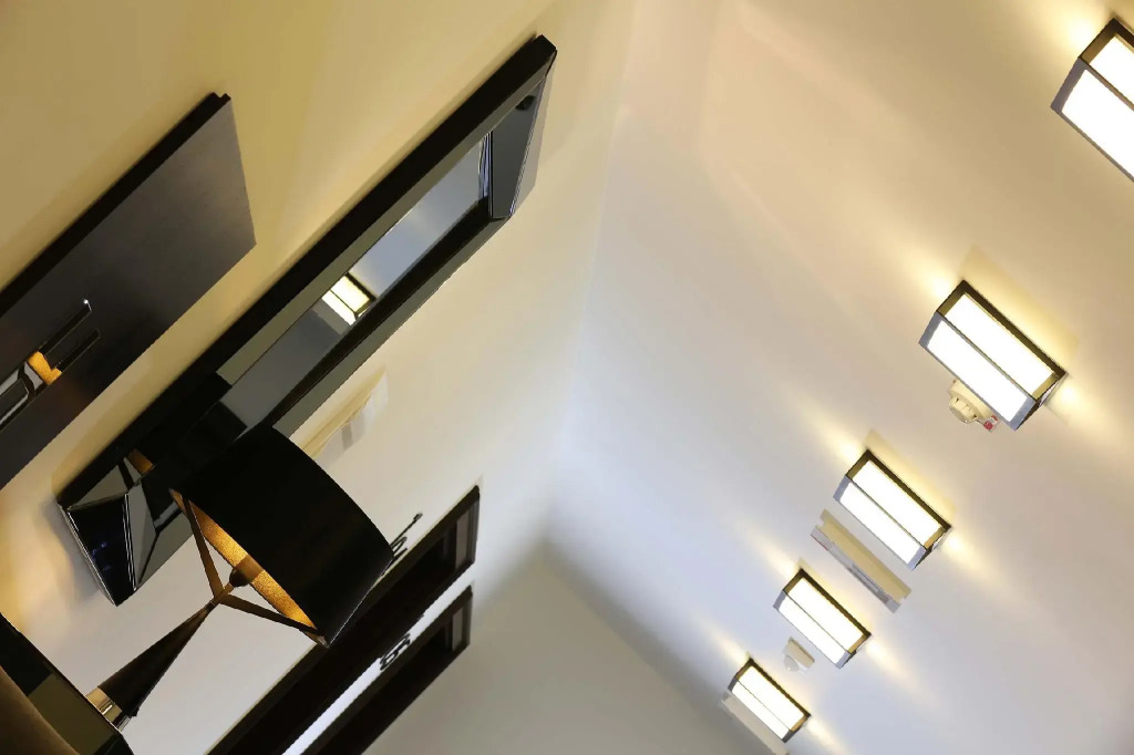 Urban Boutique Hotel Center