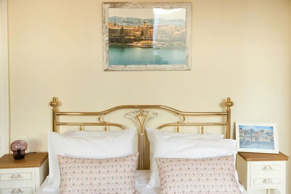 San Nicolo dei Vecchi Casa  by CorfuEscapes