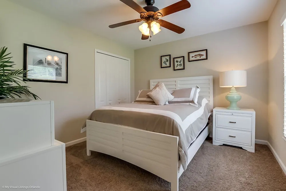 Fantastically Decorated 4 bed 3 Bath