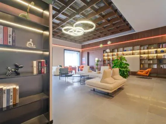 Taizhou Moke Hotel (Taizhou Sports Center)