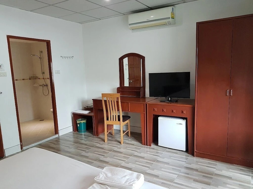 Welcome Inn Hotel Karon Beach Double Room From Only 600 Baht