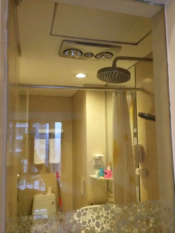 He Yue Hotel