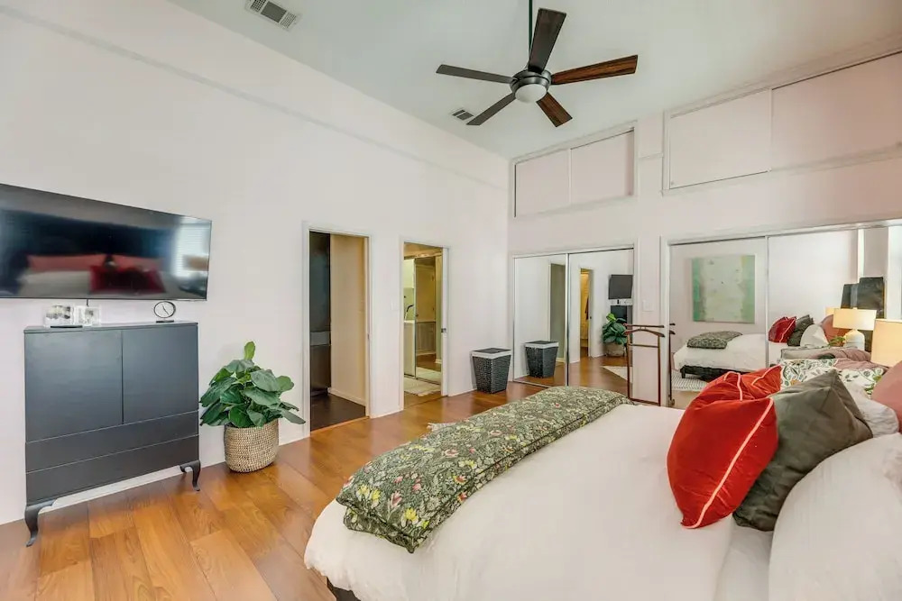 Renovated San Marcos Vacation Rental w/ Balcony!