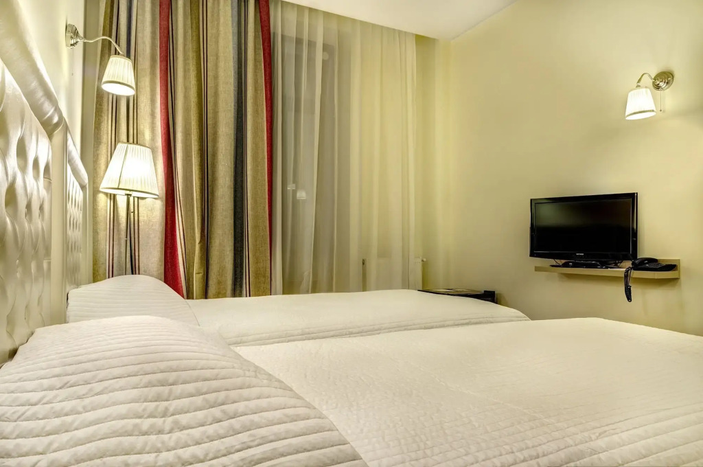 Capitol Hotel