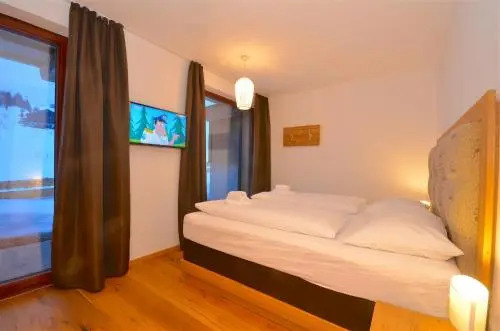 Ski-In Ski-Out Chalet Maiskogel 13B By Alpen Apartments
