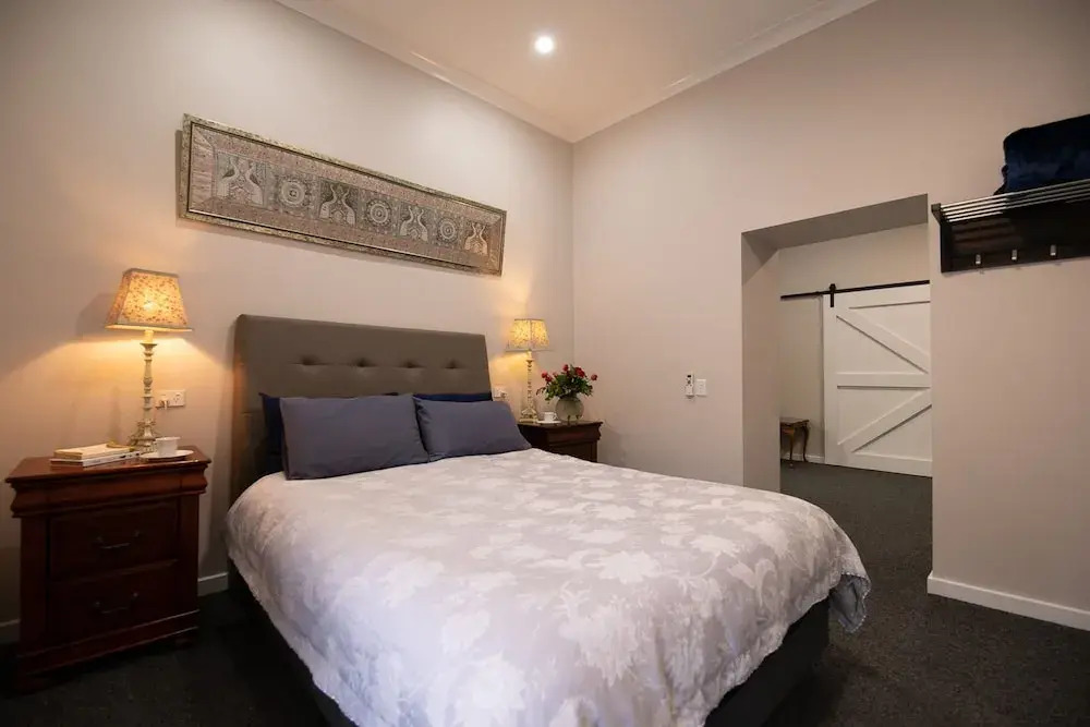Unwind Mannum Riverside Retreat