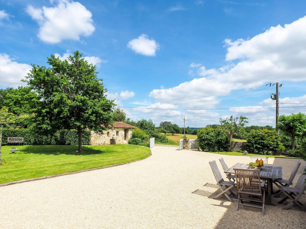 Holiday Home Saint-Laurent Pool Retreat