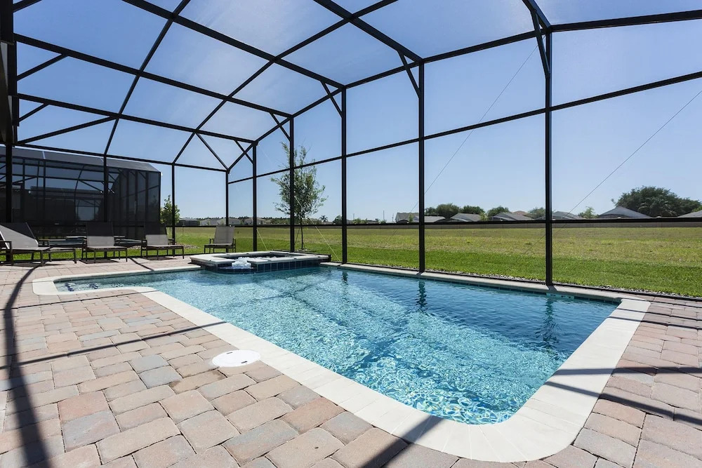 1300bw- Non Renting 5/1/2022 The Retreat at Championsgate