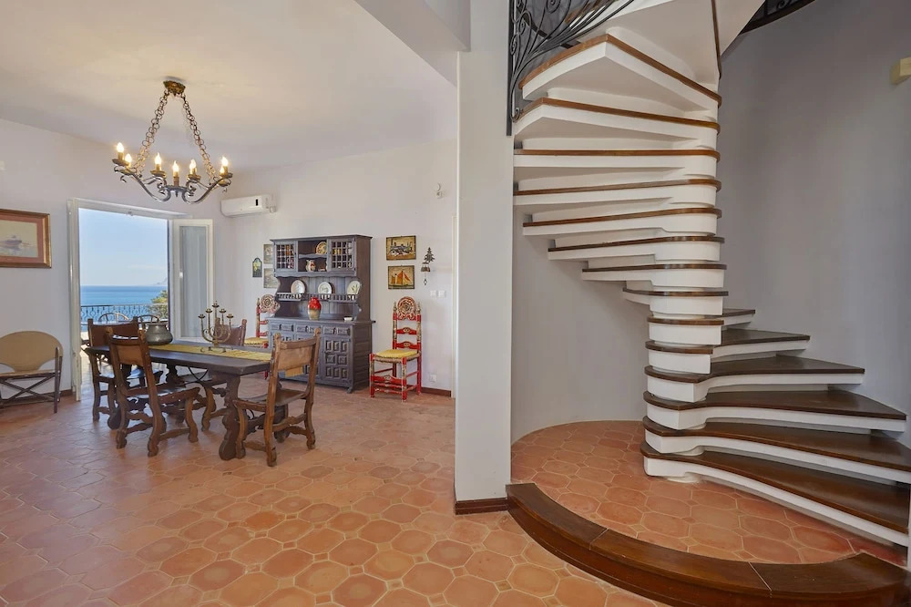 Villa Del Carrubo