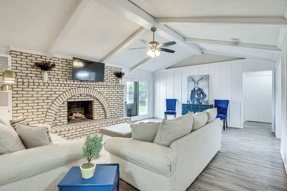 4 Mi to Texas Tech University: Home w/ Patio!