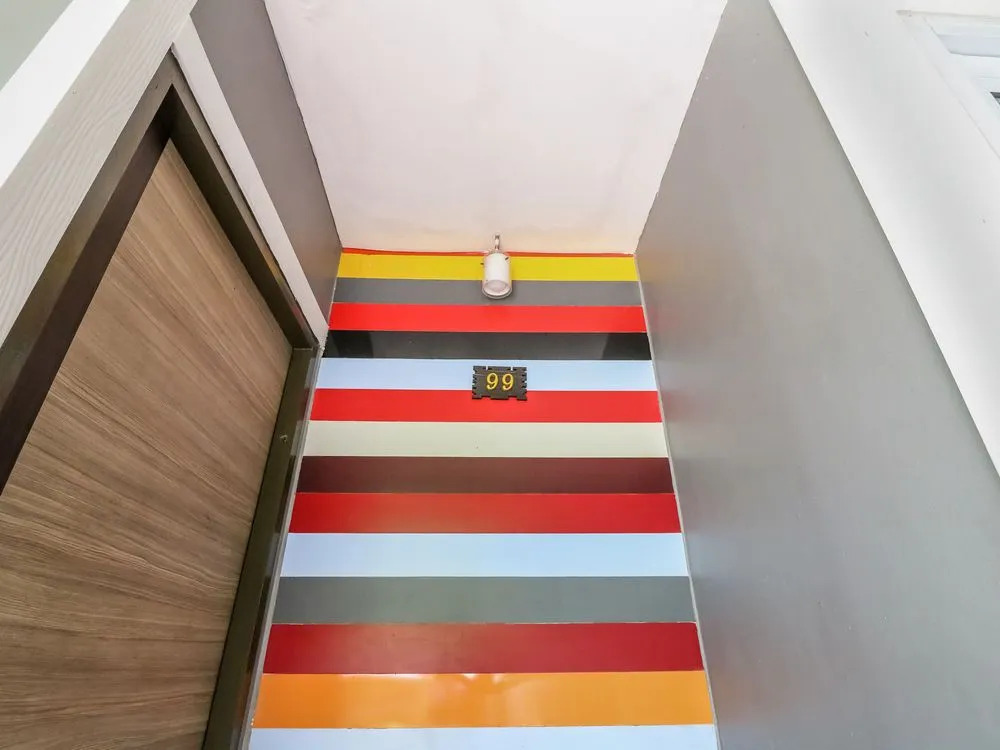 Nida Rooms Silk Romklao 99