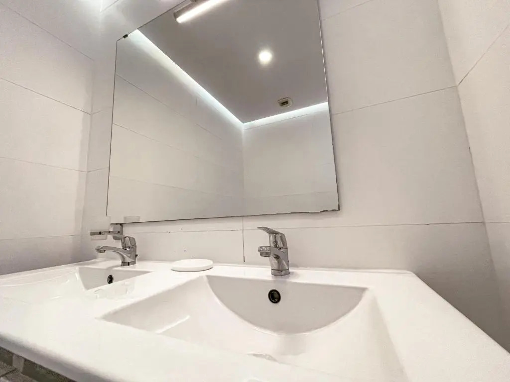 Ocean View Apartment, Heated pool, Free Parking PP207